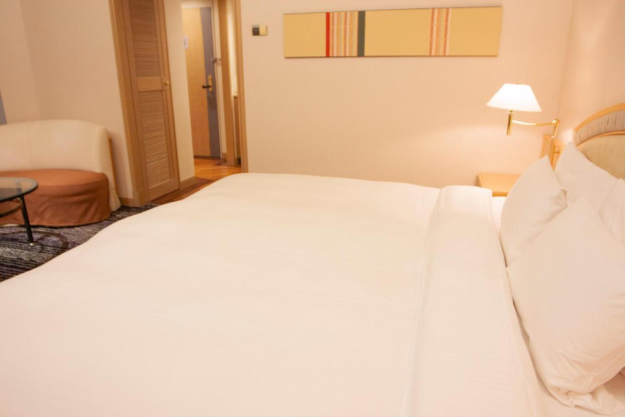 Hotel New Otani Makuhari Chiba Dış mekan fotoğraf